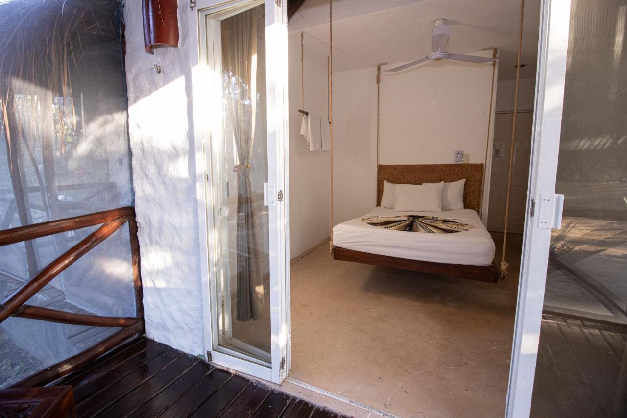 Hotel Ak'Na Holbox Екстериор снимка
