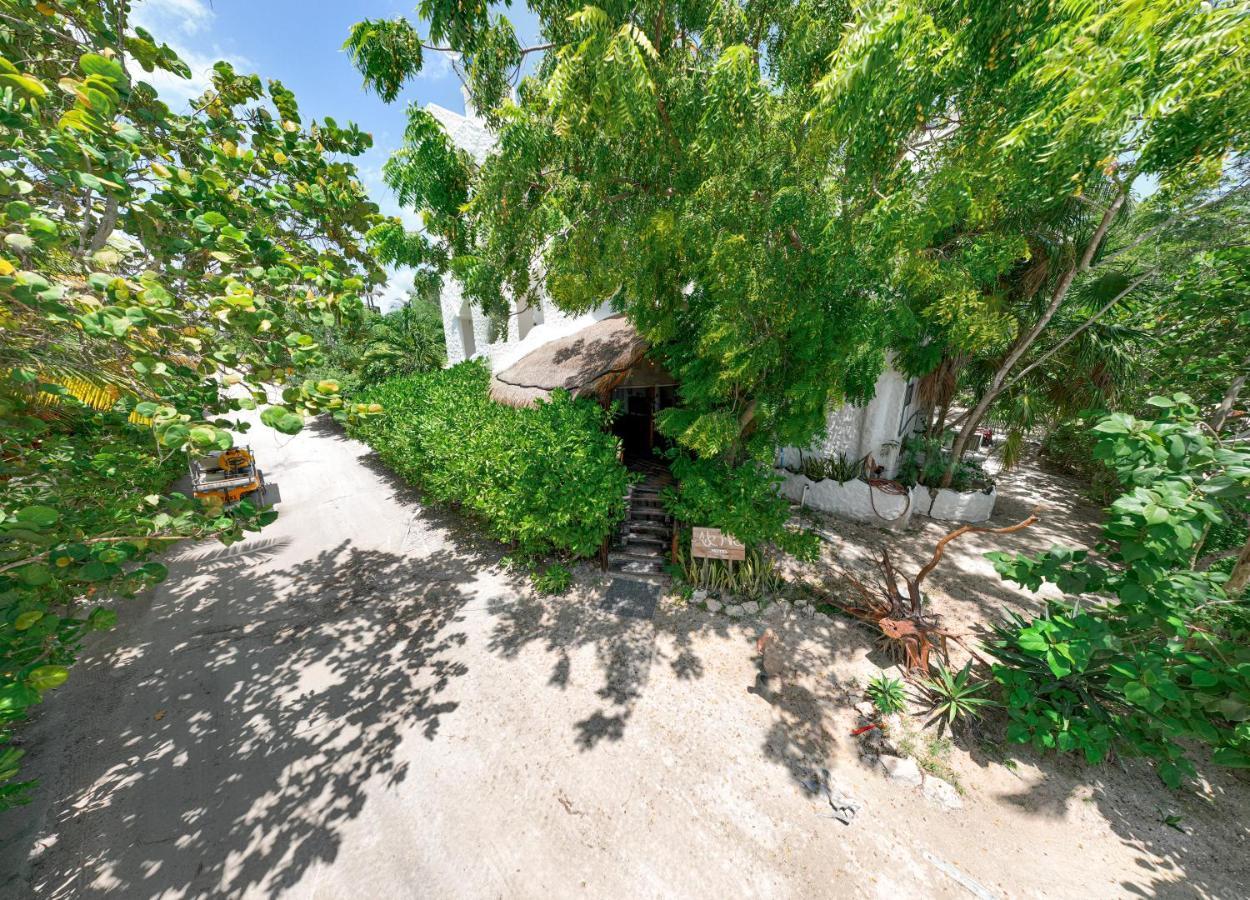 Hotel Ak'Na Holbox Екстериор снимка