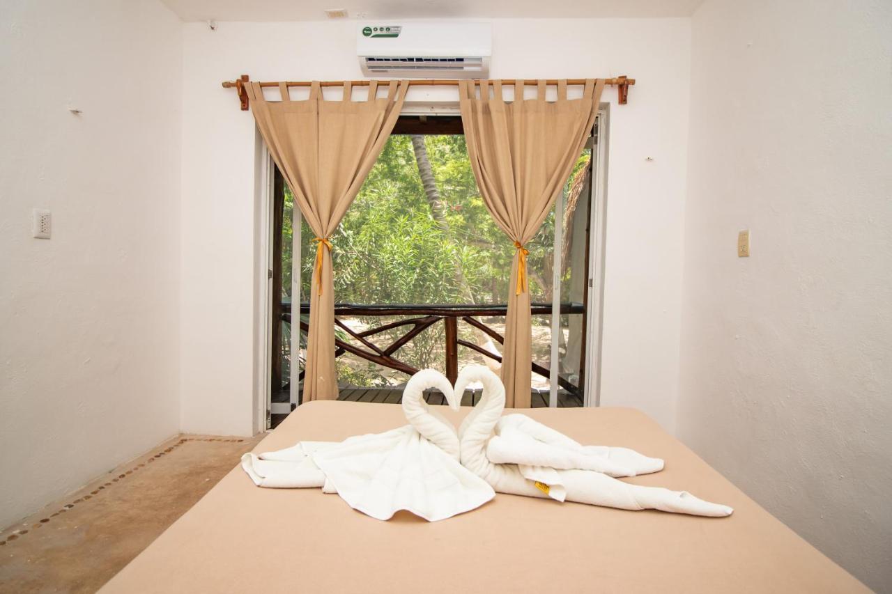 Hotel Ak'Na Holbox Екстериор снимка