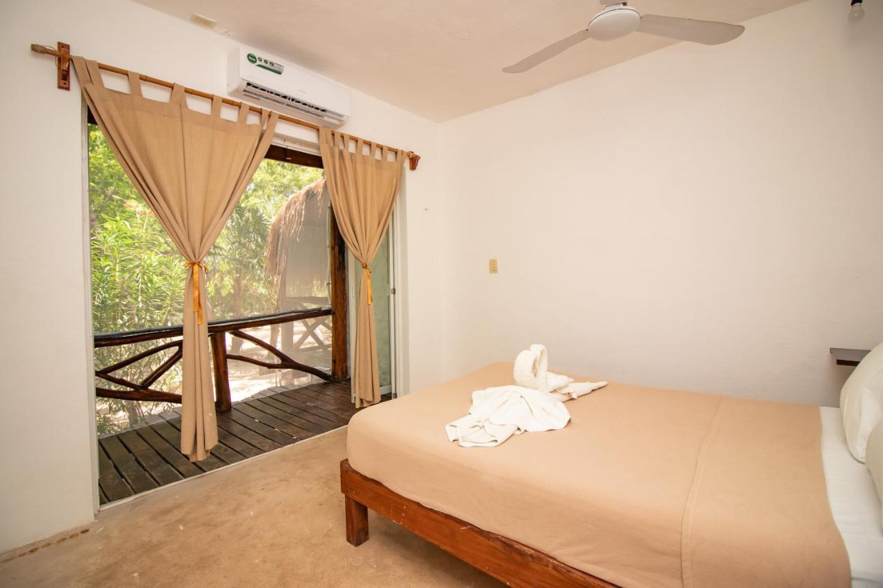 Hotel Ak'Na Holbox Екстериор снимка